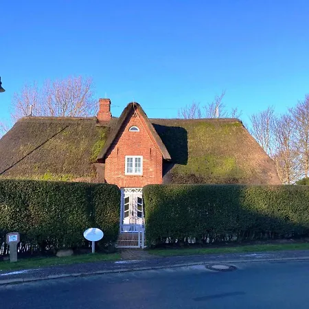 Altes Friesenhaus West *