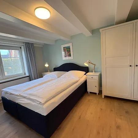 Altes Friesenhaus West Apartment *